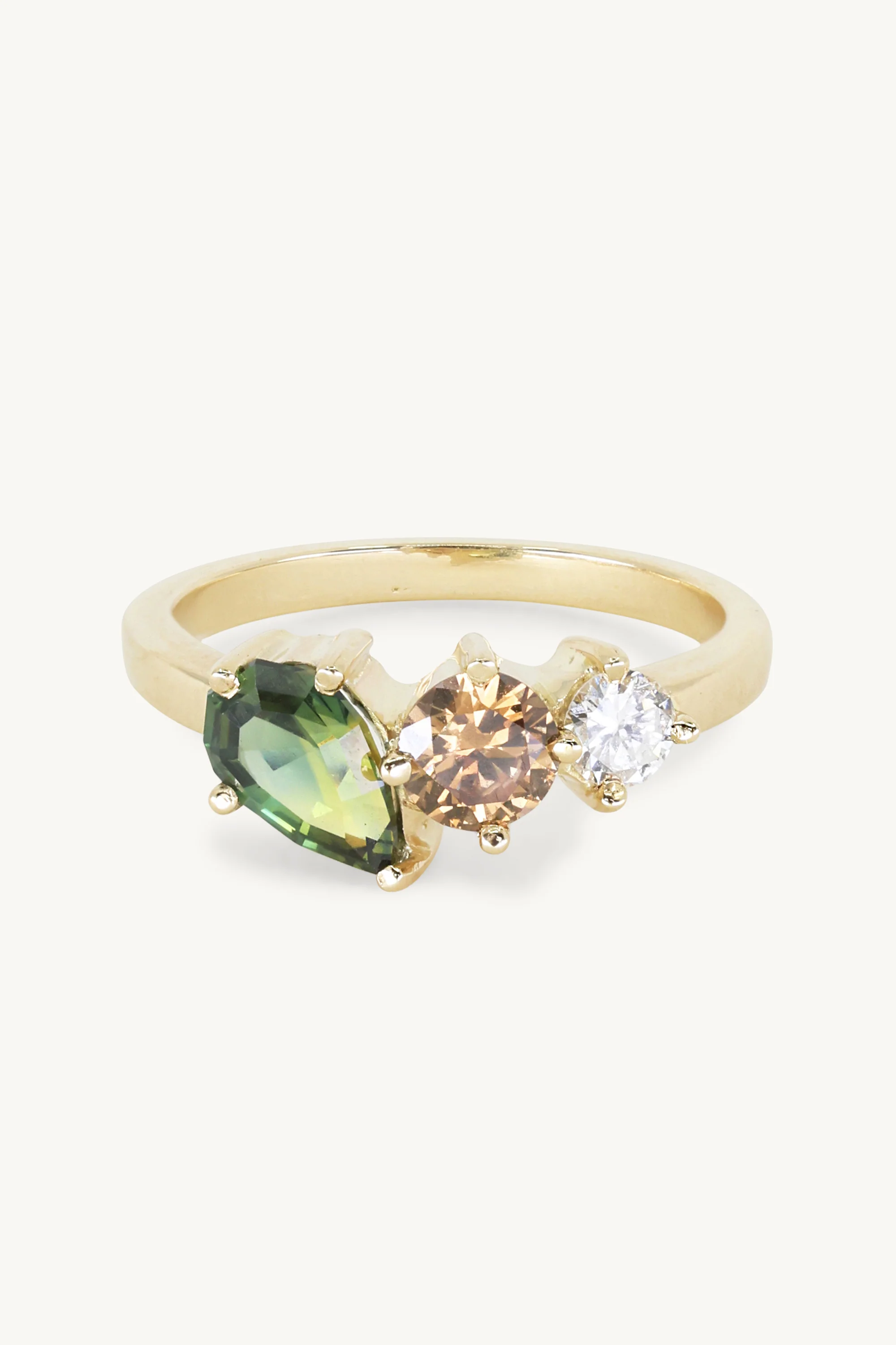14k Yellow Gold Sapphire & Ombre Diamond Cluster Ring