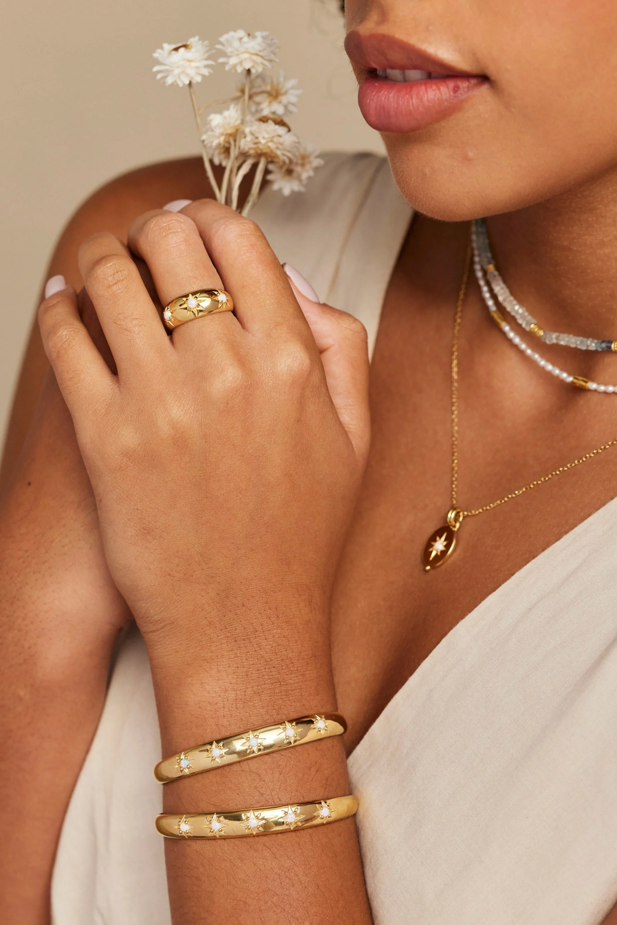 Alina Gold Cuff - Image 3