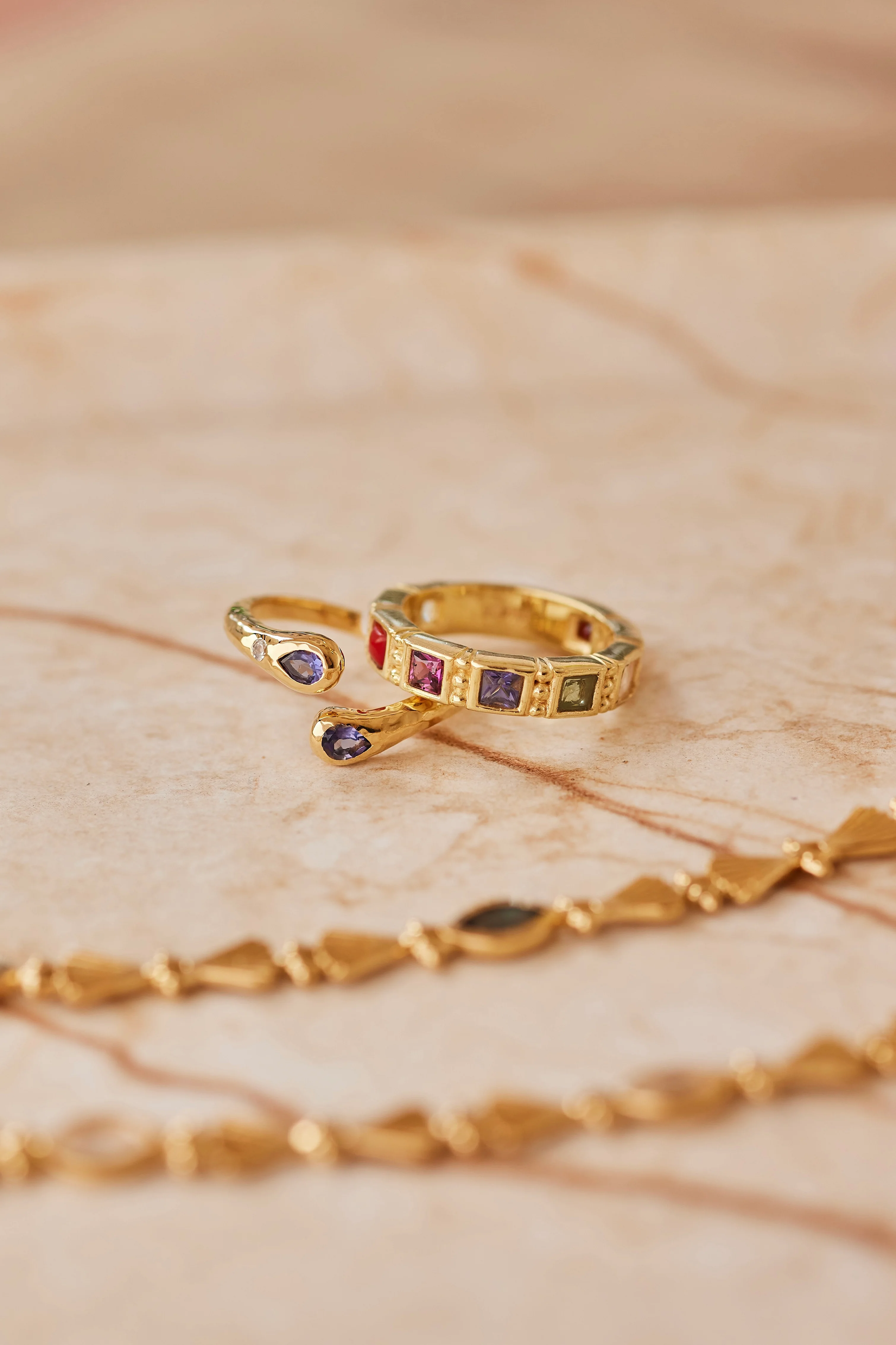 Aurora Gold Ring - Image 4
