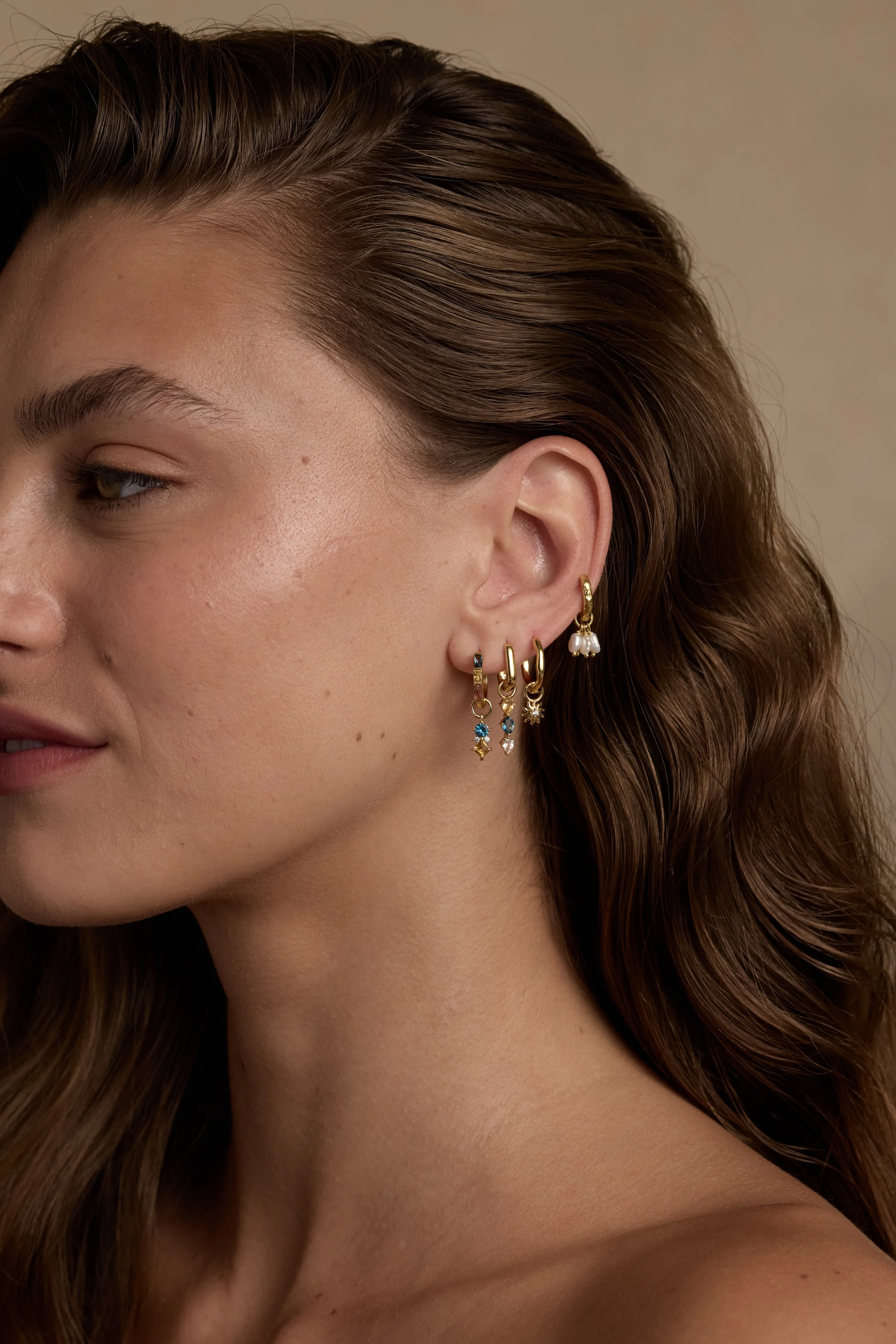 Farah Topaz Gold Charm - Image 4