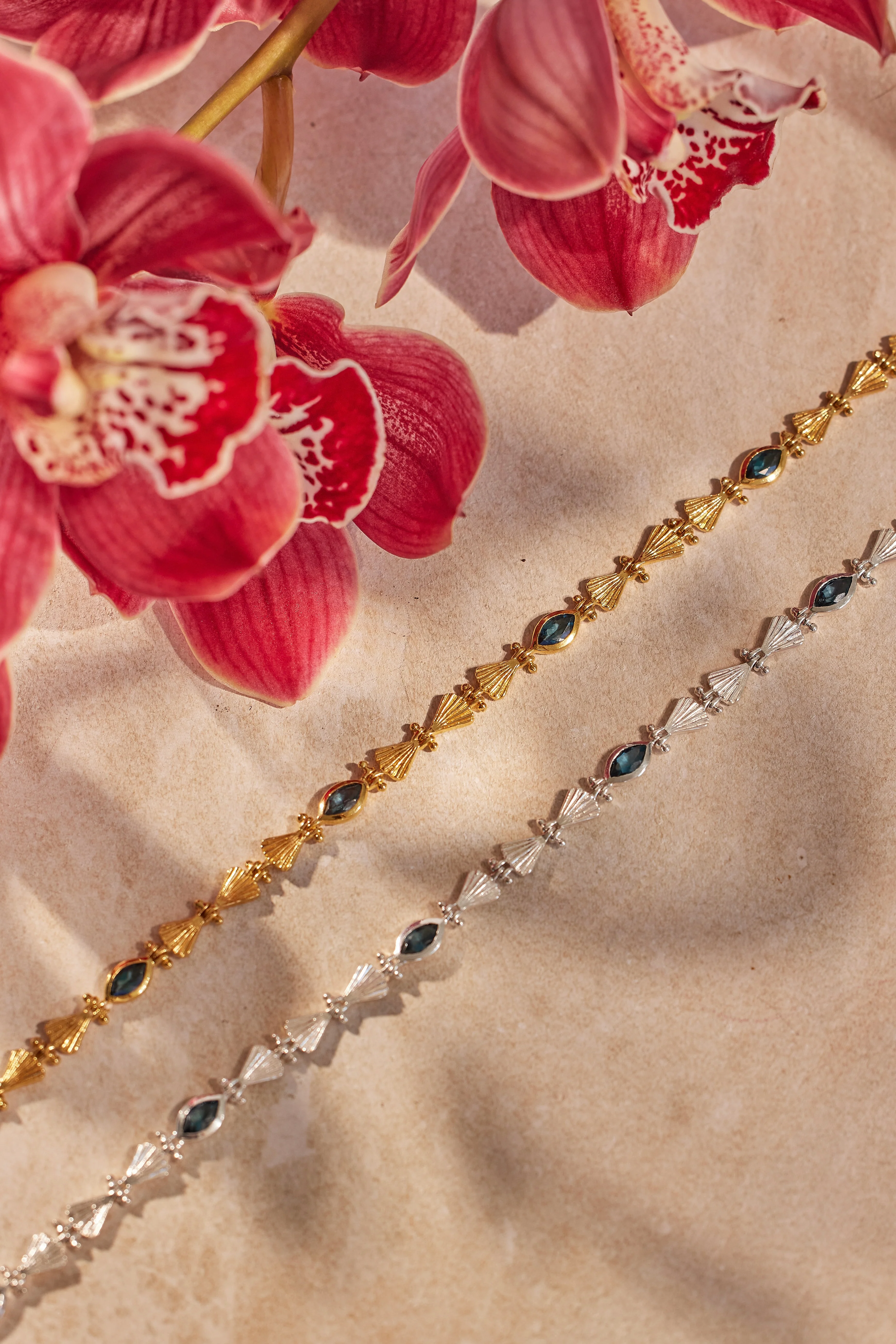Octavia Topaz Silver Necklace - Image 3