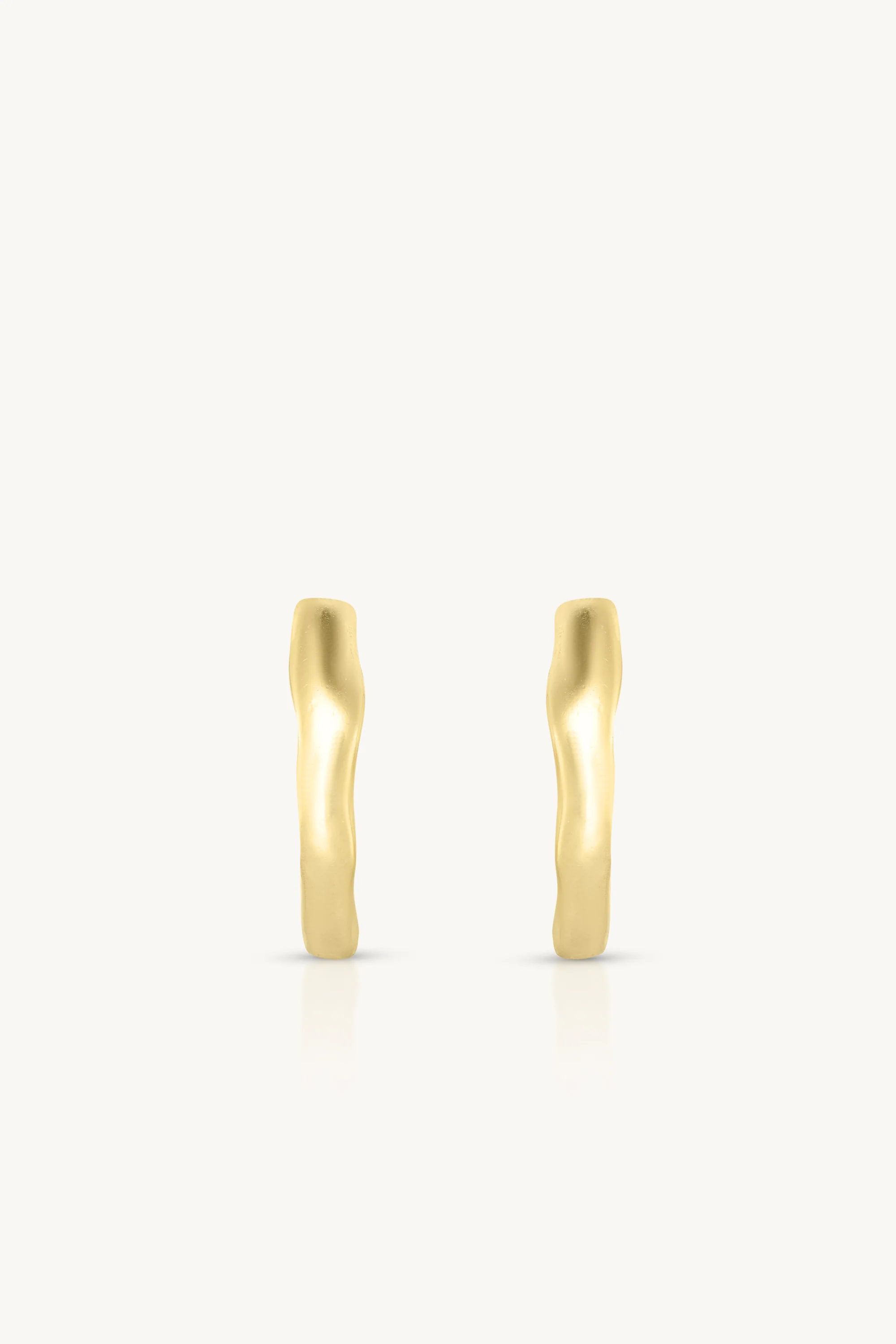 Organic Gold Huggies - Small - Image 5