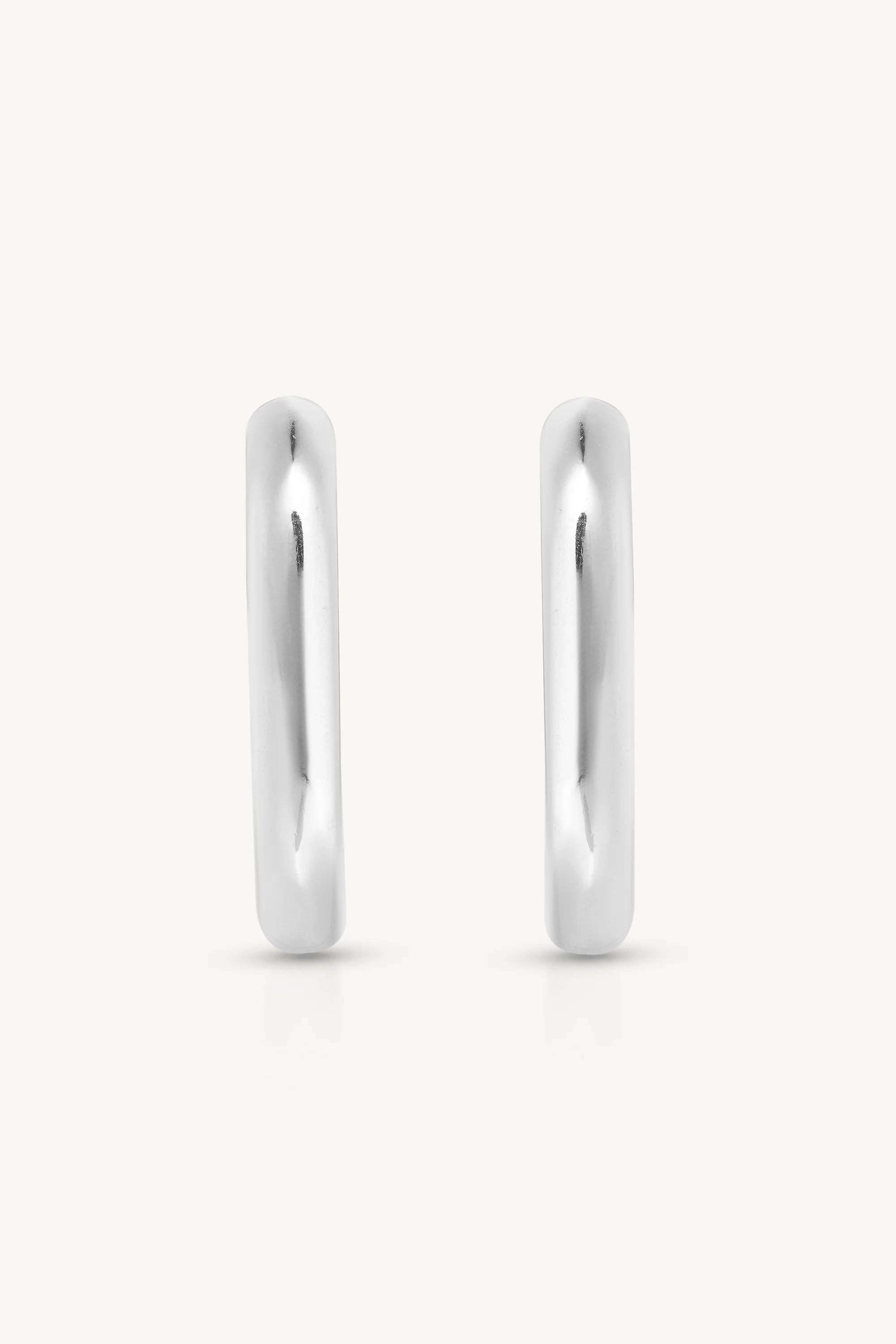 Paperclip Polished Silver Huggies - Large - Image 3