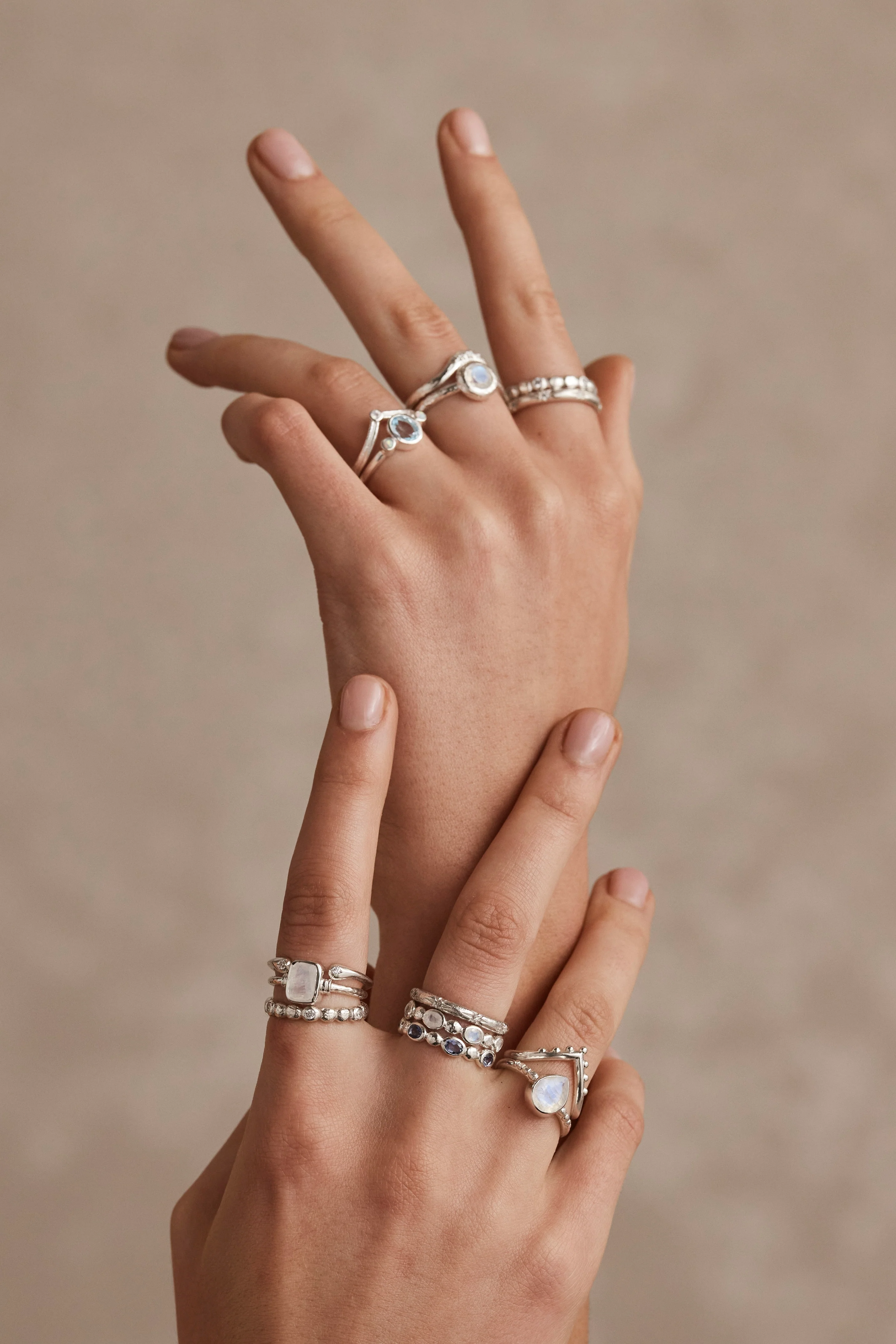 Pebble Moonstone Silver Stacker - Image 2