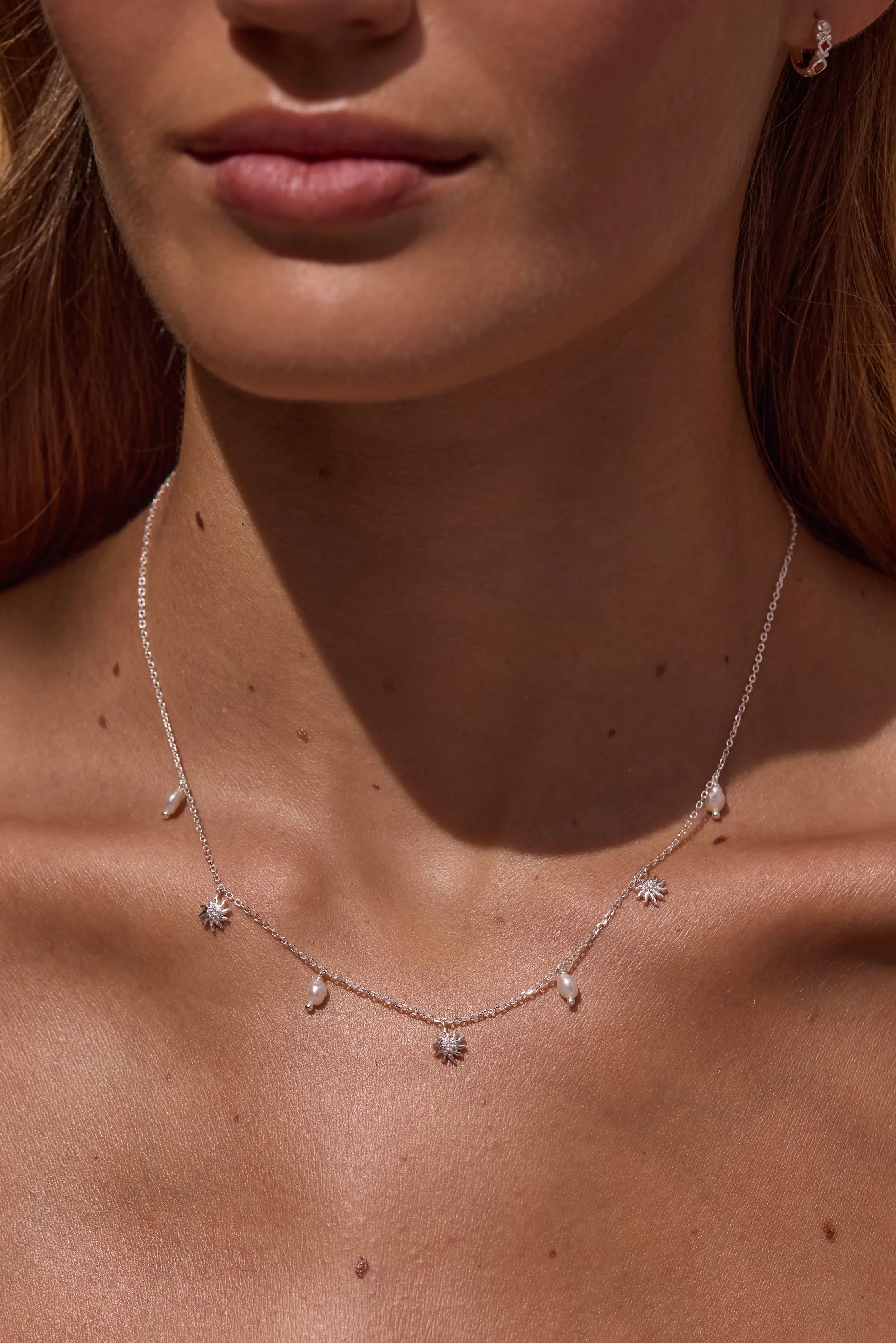 Soleil Pearl Silver Necklace - Image 4