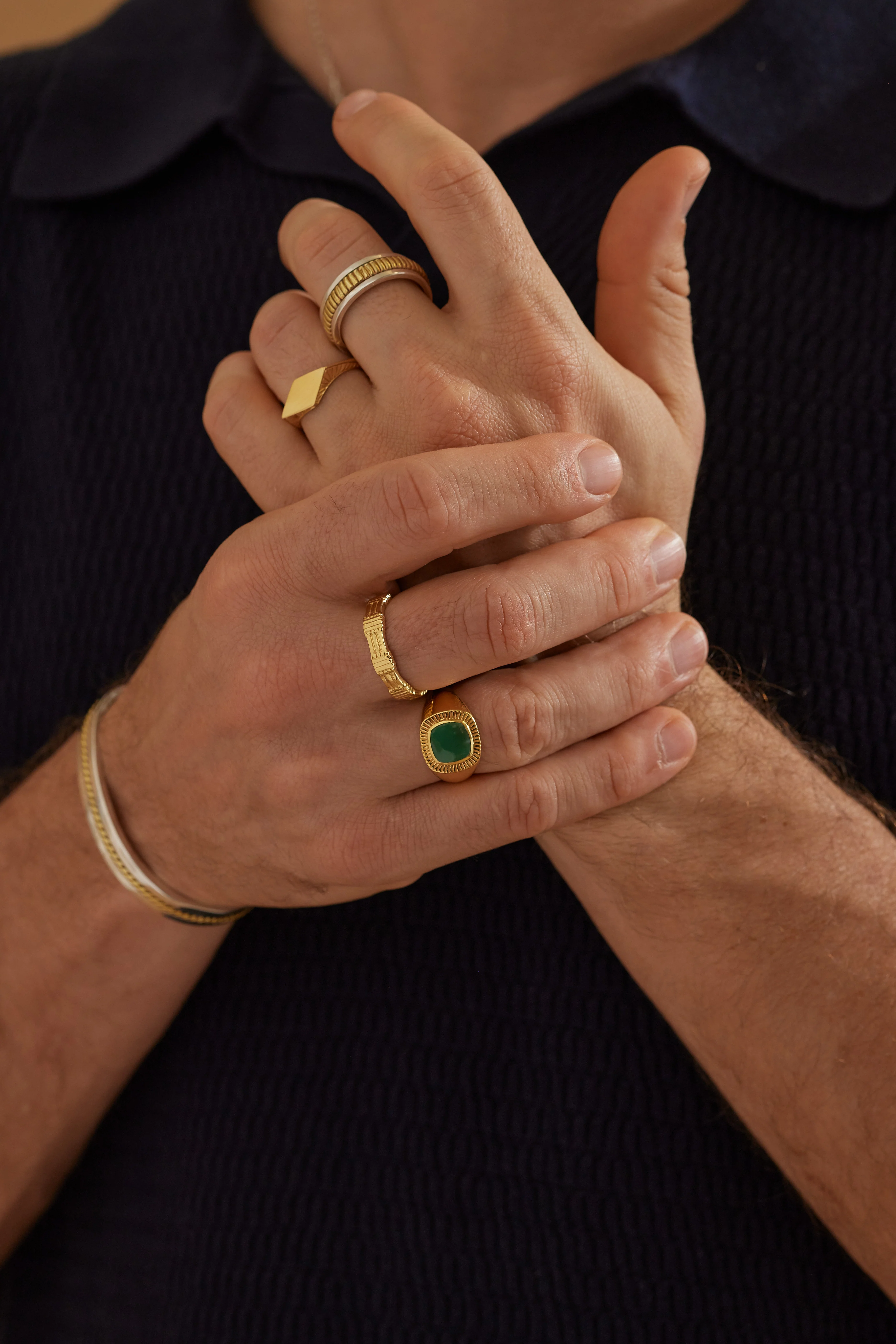 Vector Gold Ring - Image 4