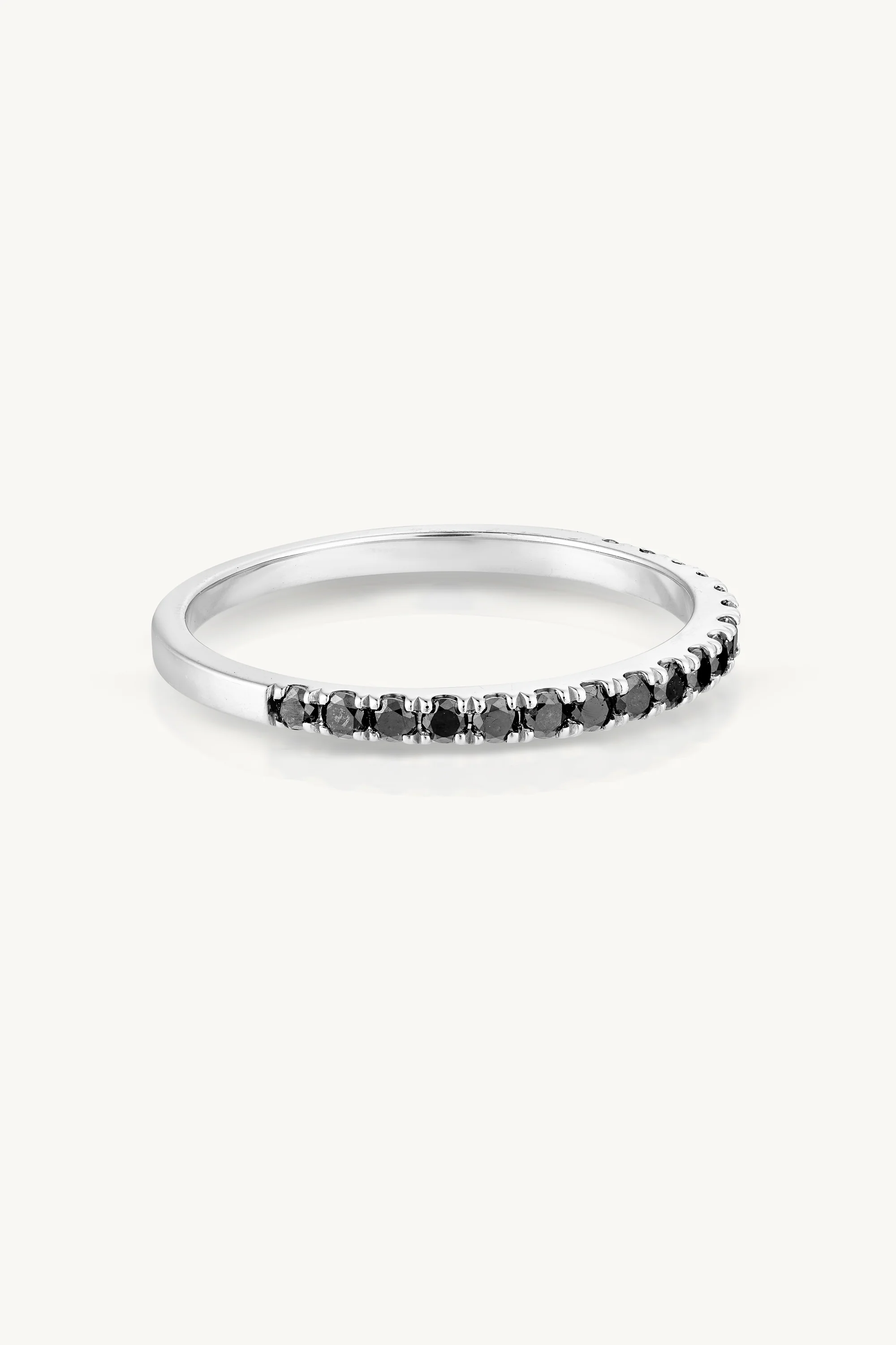 White Gold Black Diamond Wedder - Image 5